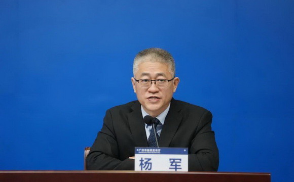 K8凯发(中国)：保障抗疫药品24小时生产，四家连锁药店全力保供